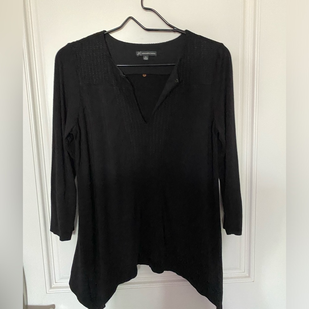 Black Handkerchief Hem Shirt by Adrianna Papell